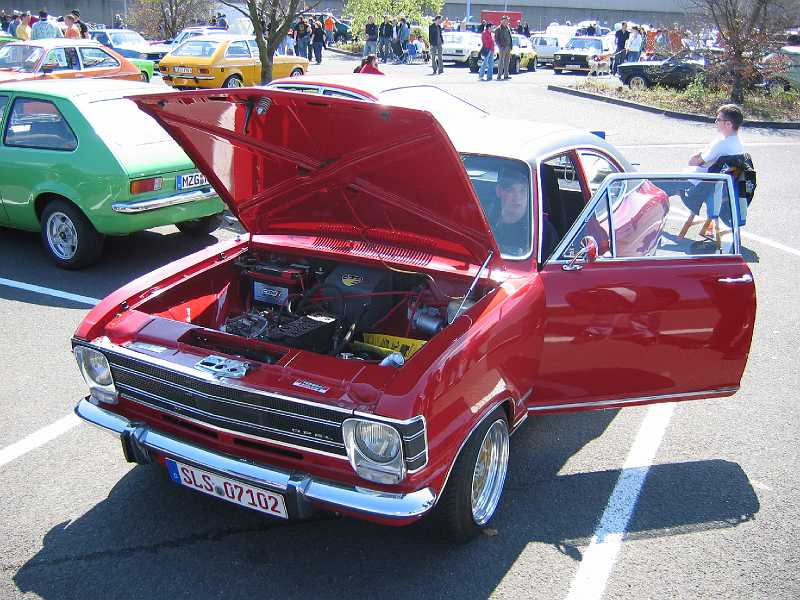 Kadett C Treffen Kaiserslautern 19.04.2009 160.jpg